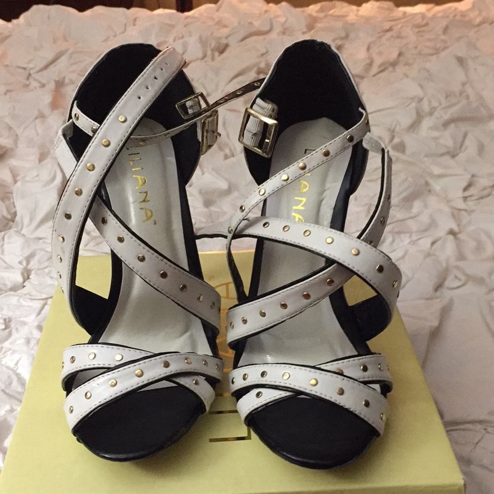Liliana new fashion shoes in 4 1/2”